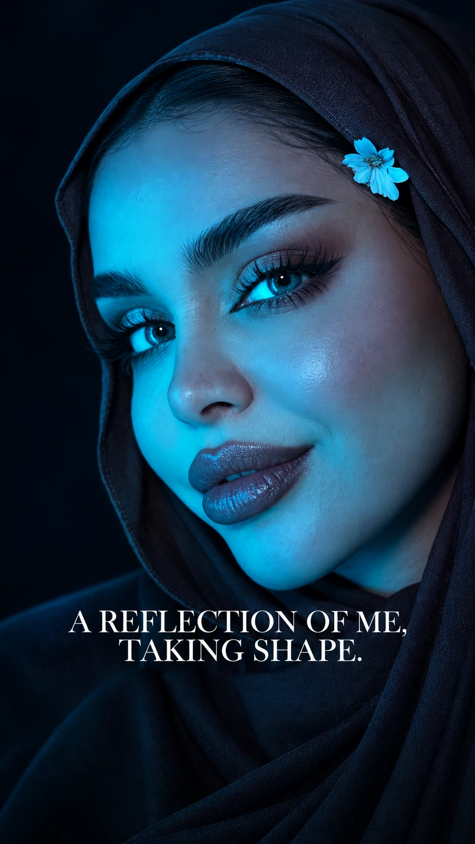 وجه الحملة بإضاءة زرقاء